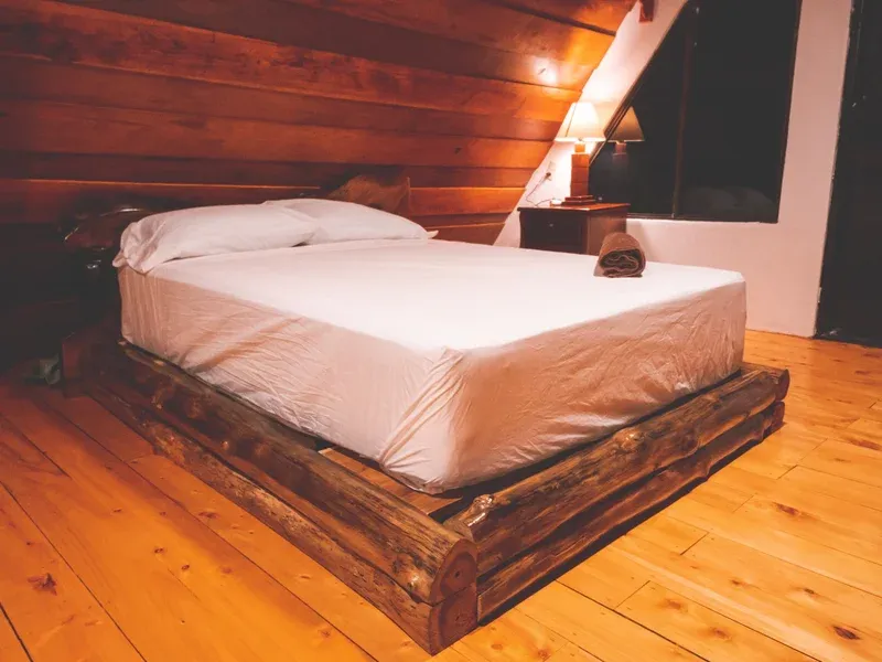chalet-dormitorio-rustico-acogedor